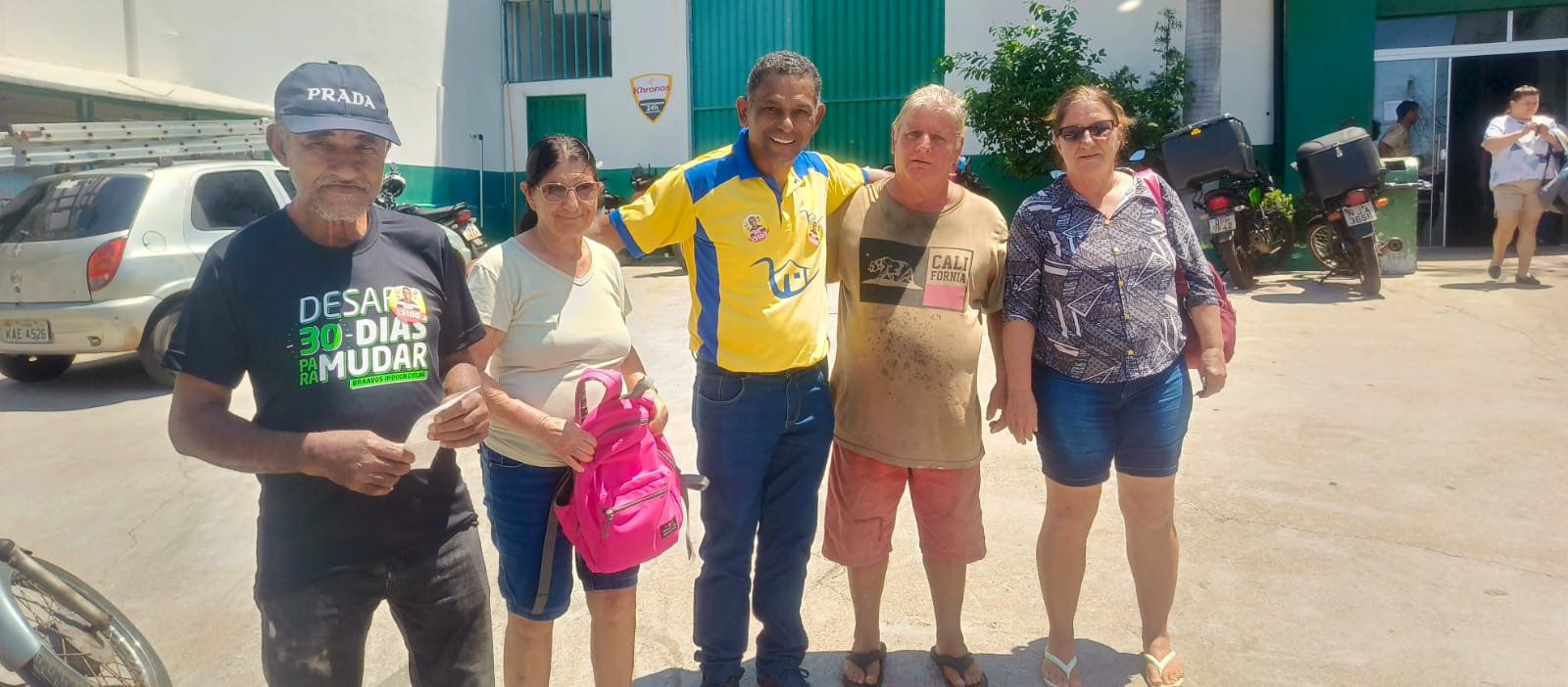 Emídio de Souza denuncia retirada de placa do Governo Federal no Restaurante Popular
